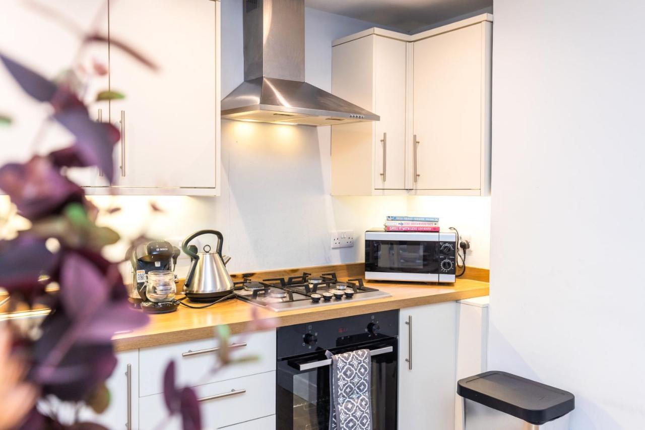 Luxury Modern 3 Bedroom Apartment In City Centre Édimbourg Extérieur photo
