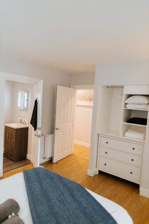 Luxury Modern 3 Bedroom Apartment In City Centre Édimbourg Extérieur photo