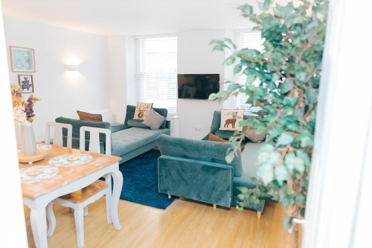 Luxury Modern 3 Bedroom Apartment In City Centre Édimbourg Extérieur photo
