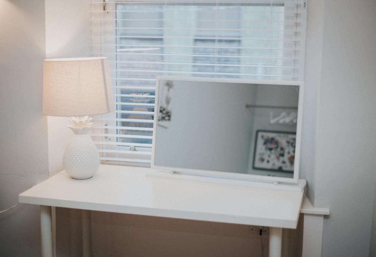 Luxury Modern 3 Bedroom Apartment In City Centre Édimbourg Extérieur photo