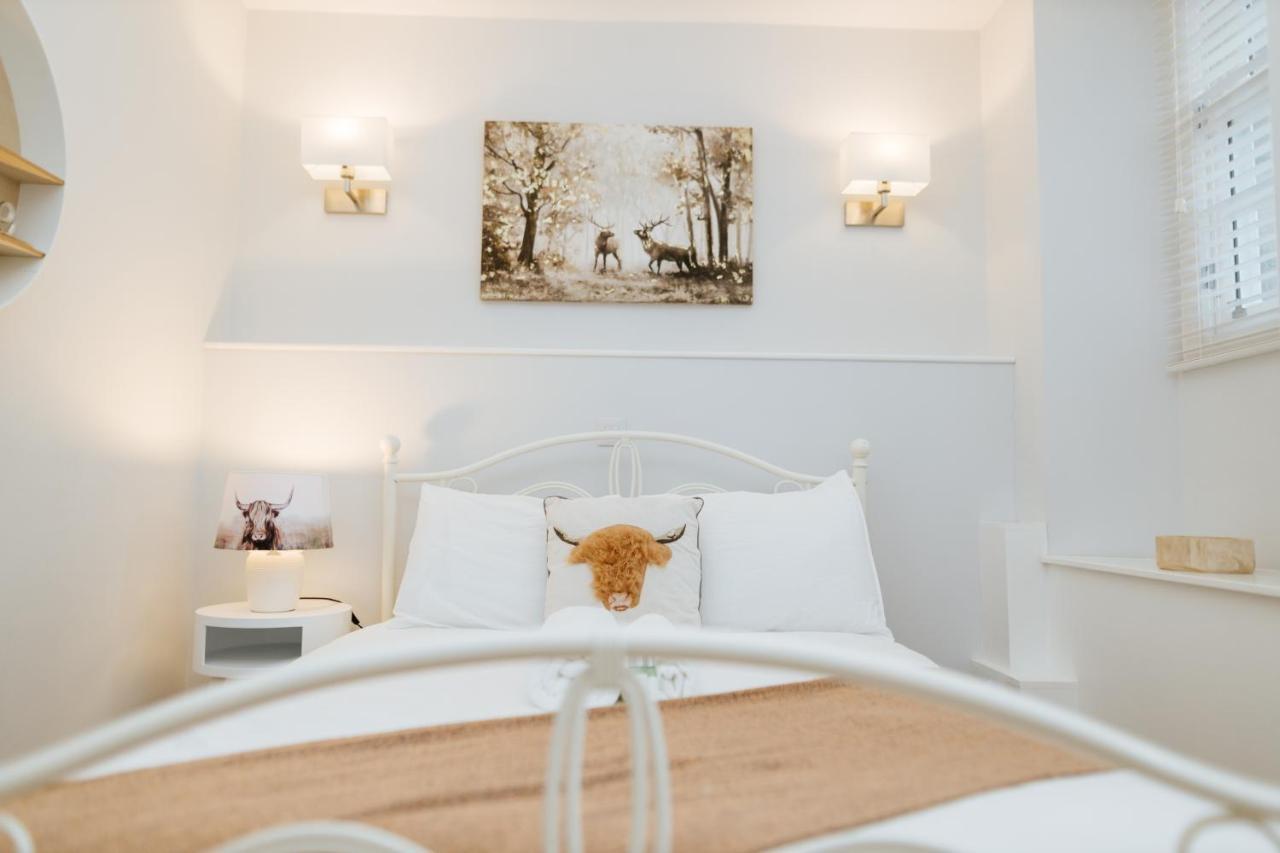 Luxury Modern 3 Bedroom Apartment In City Centre Édimbourg Extérieur photo